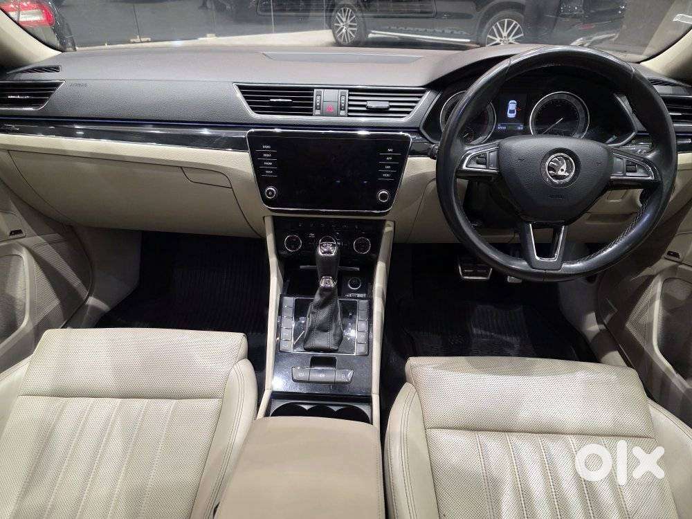 Skoda Superb 2.0 L&k Tsi At, 2020, Petrol