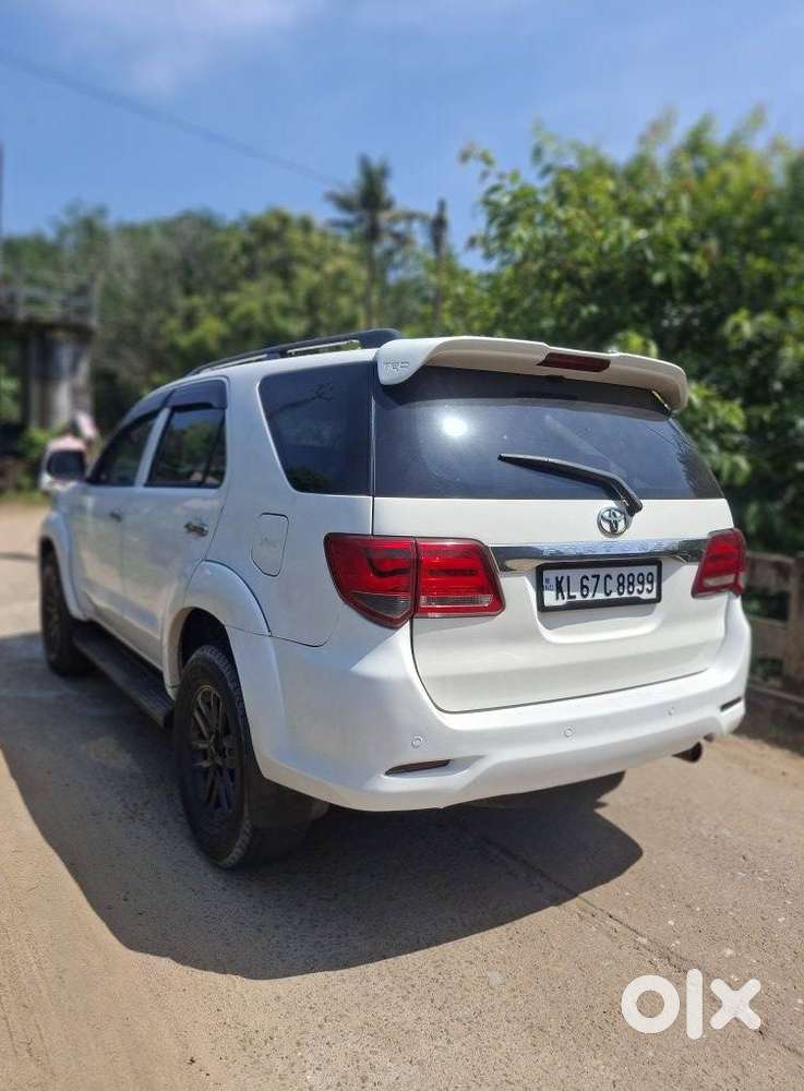 Toyota Fortuner 3.0 4x2 Mt, 2012, Diesel