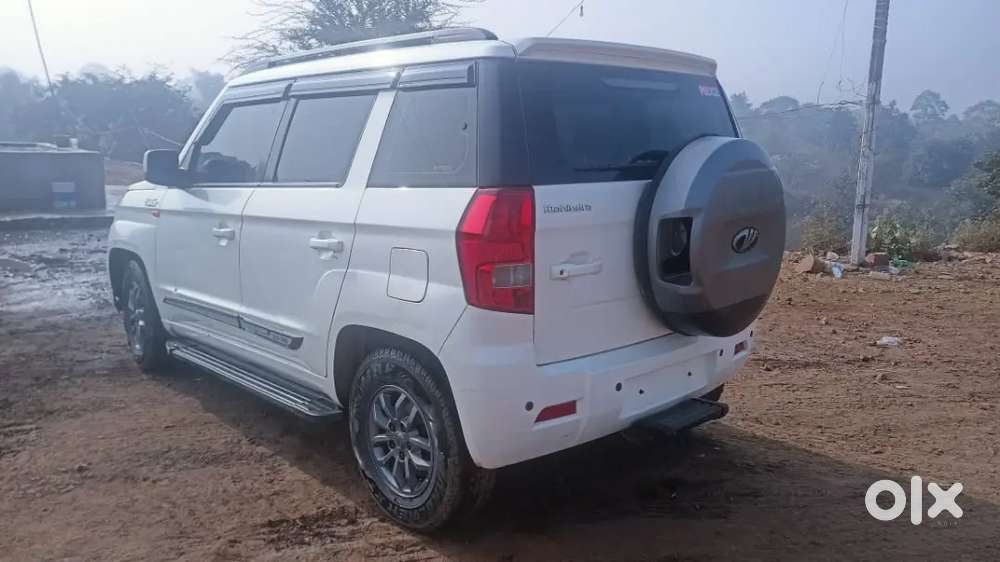 Mahindra Tuv 300 2018 Diesel 92599 Km Driven