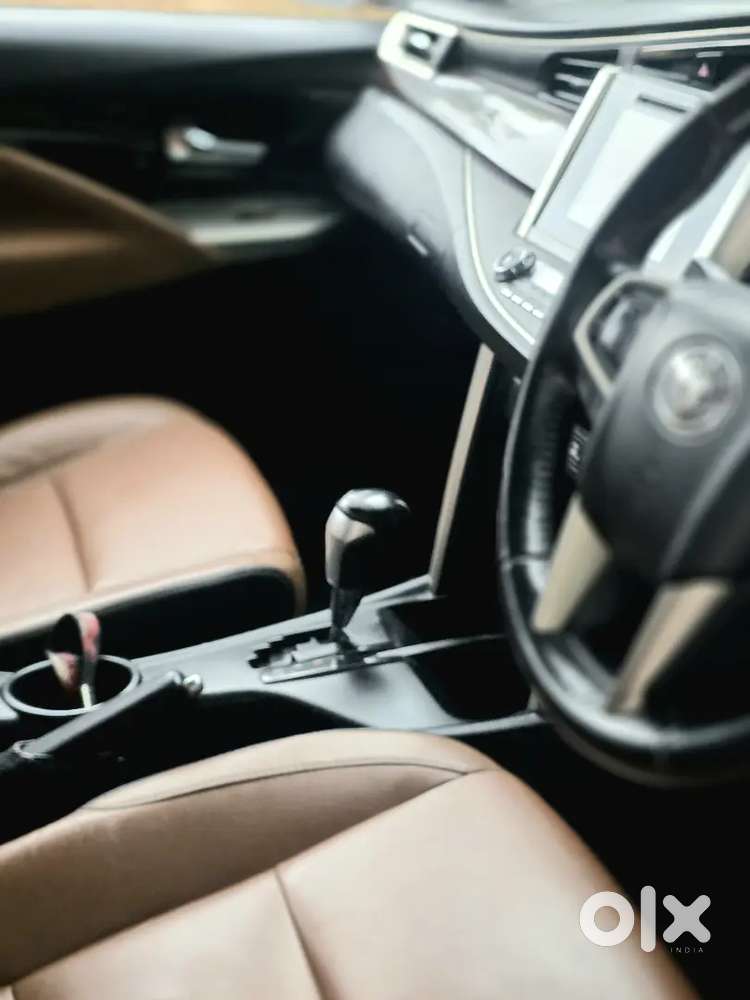 Toyota Innova Crysta 2017 Diesel Automatic