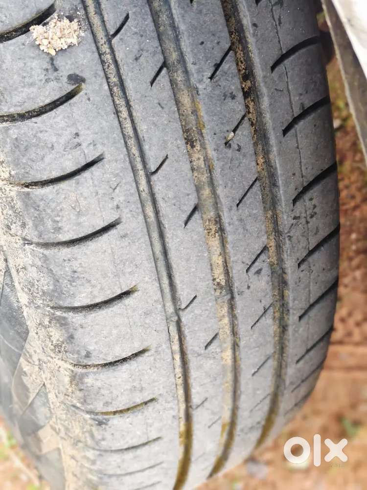 Maruti Suzuki Dzire 2015 Very Good Condition Ac Child 4tyres80%
