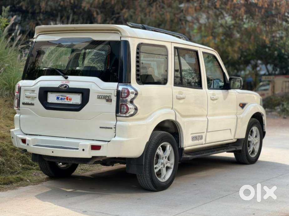 Mahindra Scorpio S6, 2017, Diesel