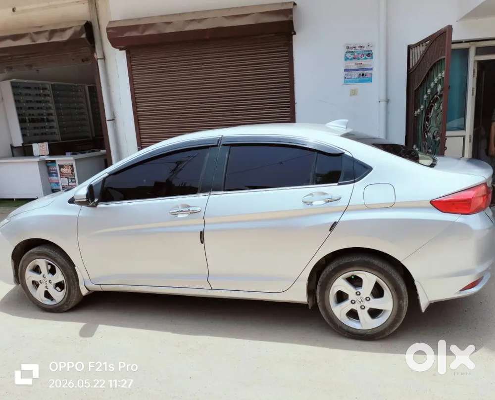 Honda City At Sunroof 2015