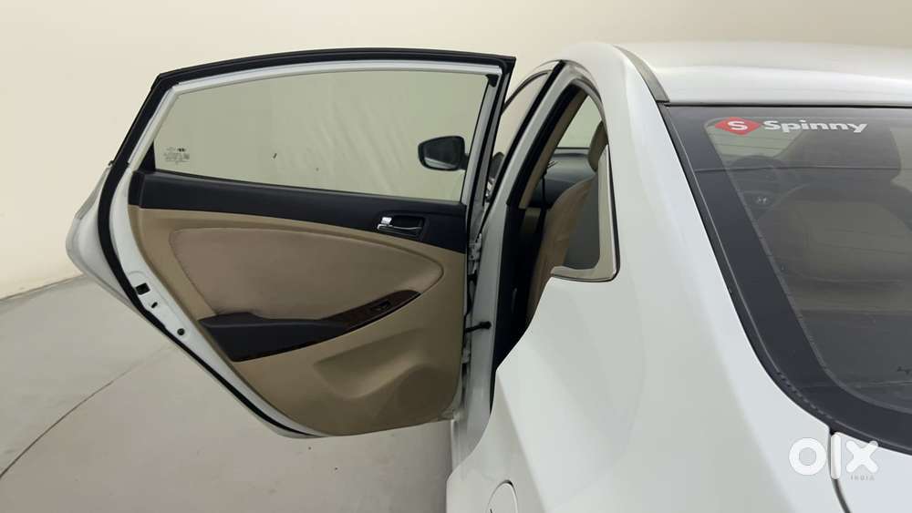 Hyundai Verna Fluidic 1.6 Crdi Sx, 2013, Diesel