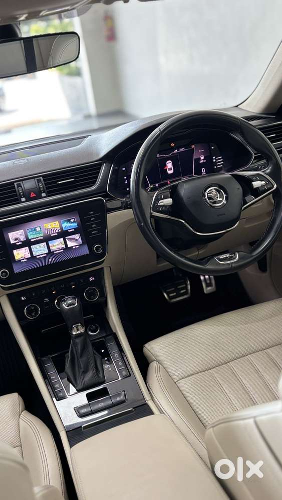 Skoda Superb 2.0 Tsi At L&k, 2021, Petrol