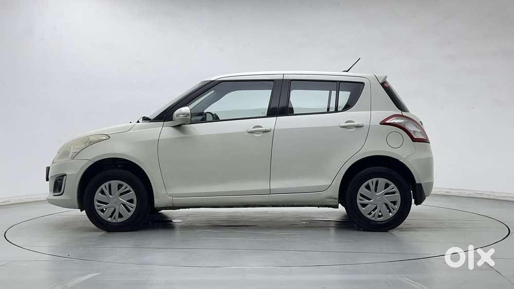 Maruti Suzuki Swift Vvt Vxi, 2016, Petrol