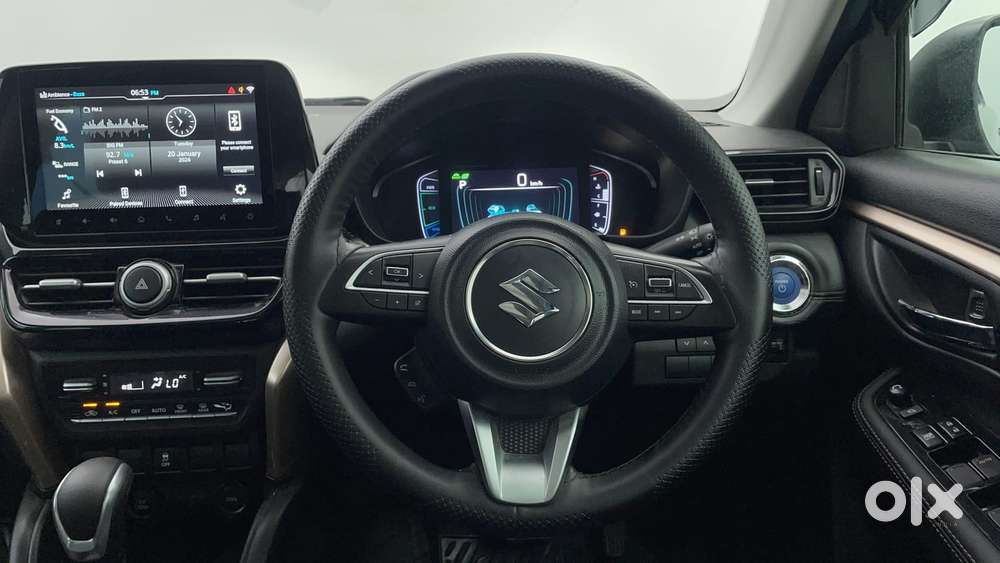 Maruti Suzuki Grand Vitara 1.5 Alpha Plus Intelligent Hybrid Ecvt, 2..