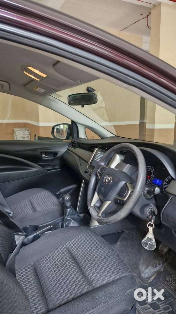 Toyota Innova Crysta [2020-ongoing] 2.4 Gx 7 Str, 2021, Diesel