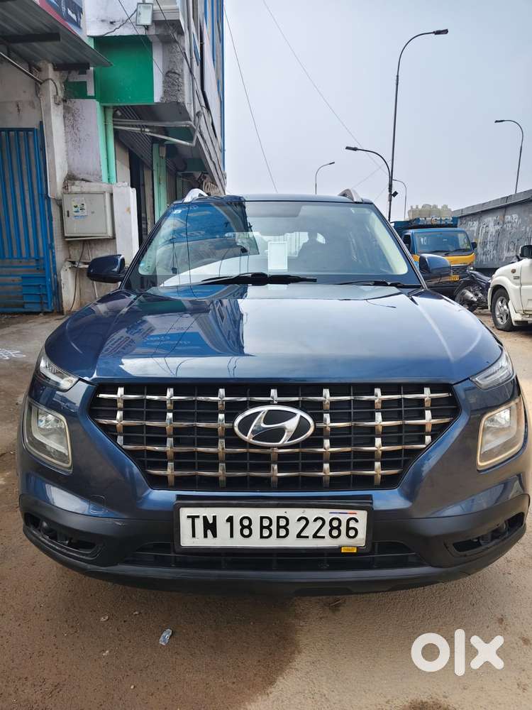 Hyundai Venue 1.2 S (o), 2020, Petrol