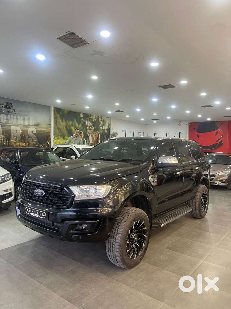 Ford Endeavour 3.2 Titanium At 4x4, 2017, Diesel