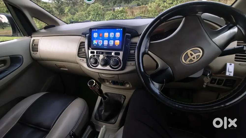 Toyota Innova Diesel 2012