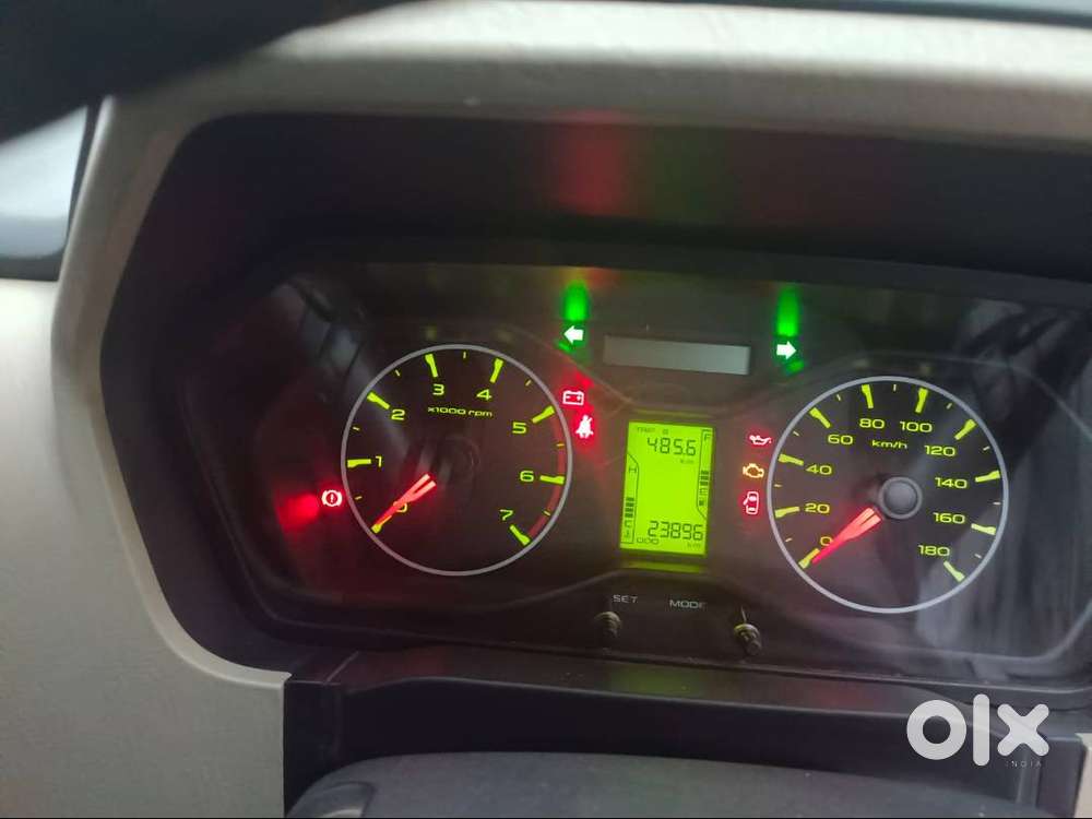 Scorpio Clasic S 9 Str