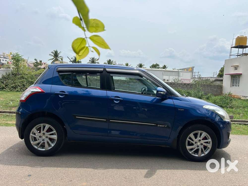 Maruti Suzuki Swift Vvt Zxi, 2013, Petrol
