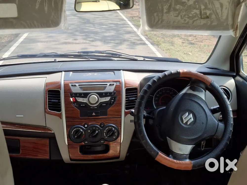 Maruti Suzuki Wagon R 2015 Petrol Well Maintained