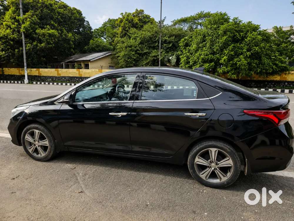 Hyundai Fluidic Verna 2019 October
