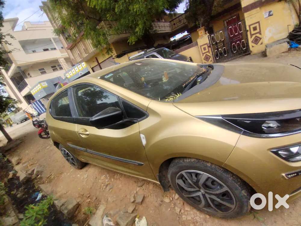 Tata Altroz 2022 Petrol Well Maintained
