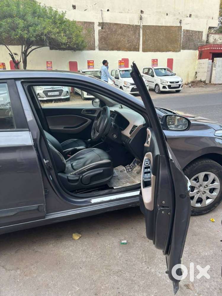 Hyundai I20 Petrol Spotz, 2017, Petrol