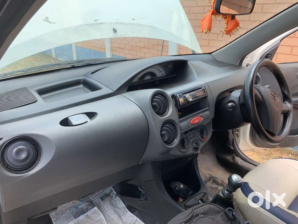 White Etios Trd Sportive Well Maintained, 2nd Owner