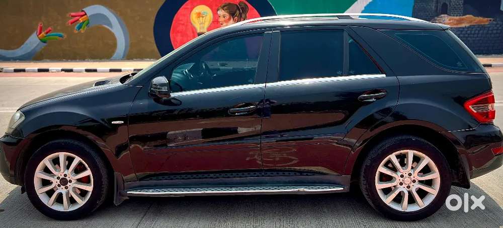Mercedes-benz M-class 2011 Year
