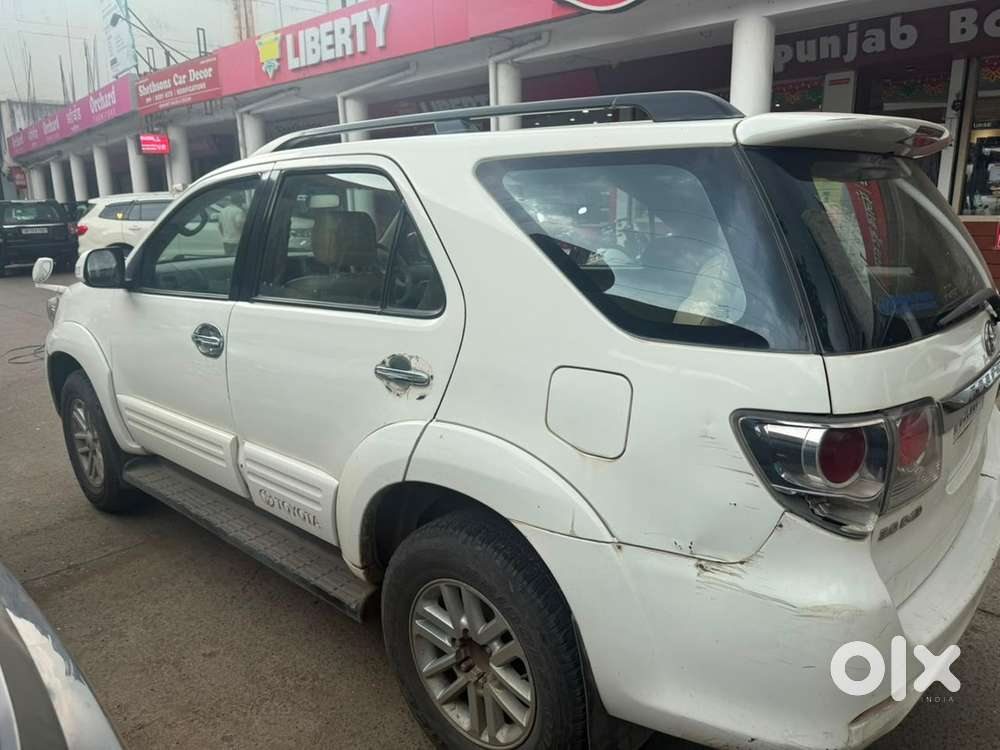 Toyota Fortuner Diesel 2012