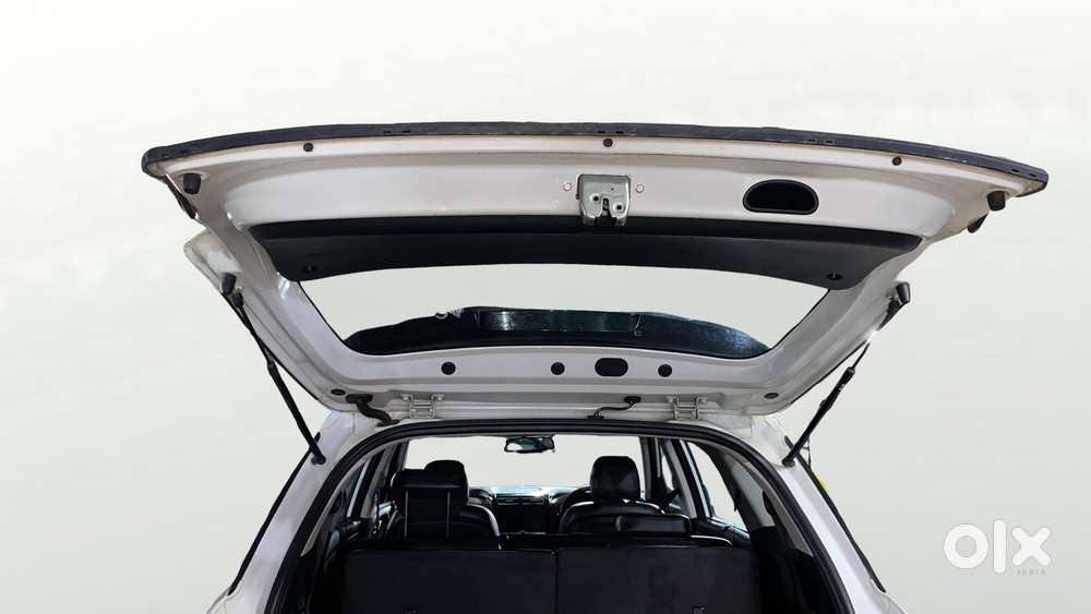 Hyundai Alcazar Platinum, 2022, Petrol
