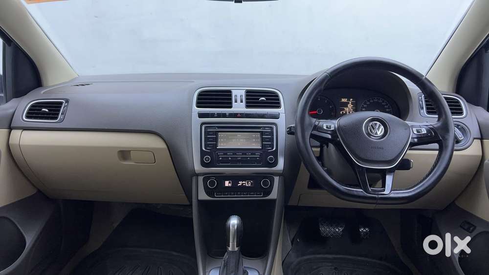 Volkswagen Vento 2010-2013 Petrol Highline, 2015, Petrol