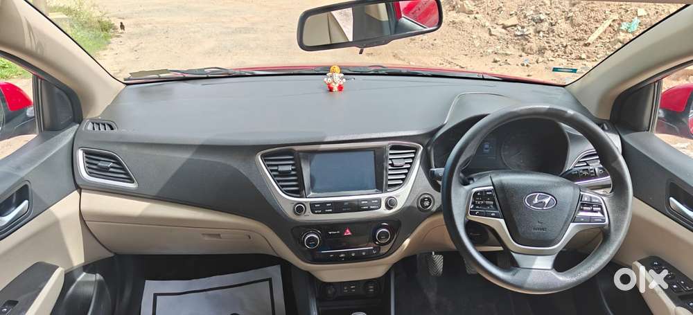 Hyundai Verna 1.6 Vtvt Sx, 2019, Petrol