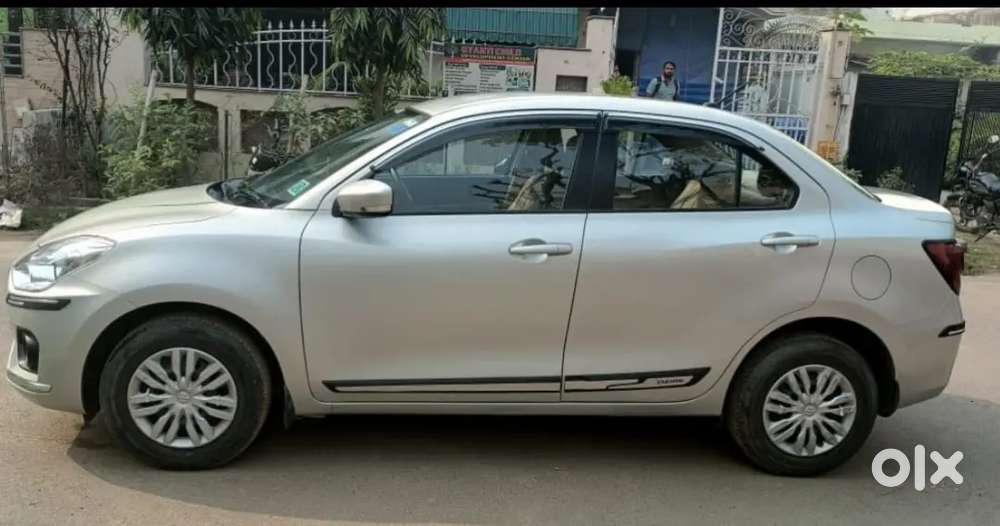 Maruti Suzuki Dzire 2017 Petrol 50000 Km Driven