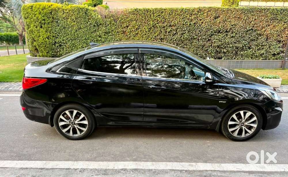 Hyundai Fluidic Verna 1.6 Vtvt Sx, 2013, Petrol
