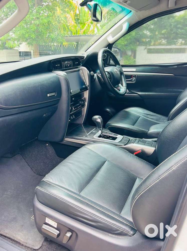 Toyota Fortuner 4x2 At 2.8 Diesel, 2022, Diesel