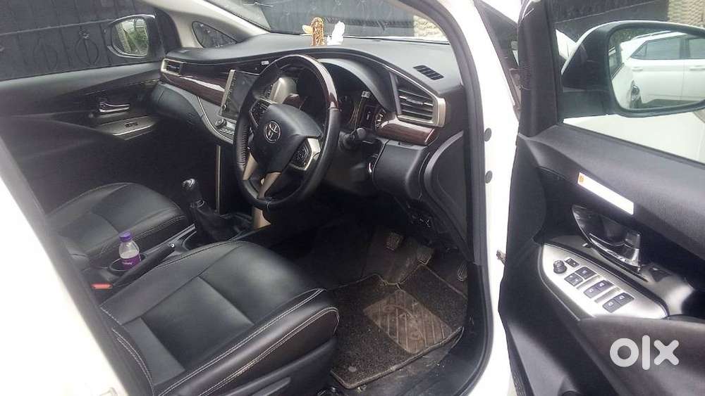 Toyota Innova Crysta 2.4 V 8 Str, 2022, Diesel