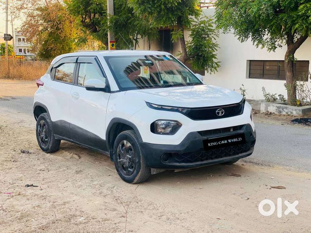 Tata Punch 1.2 Revotron Adventure Camo, 2022, Petrol