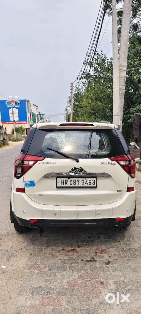 Mahindra Xuv500 2018 Diesel Well Maintained