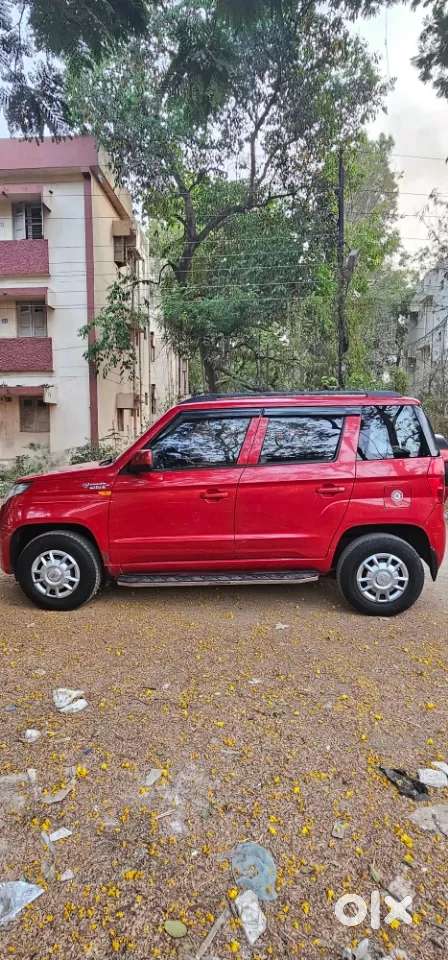 Mahindra Tuv 300 T6 Plus, 2017, Diesel