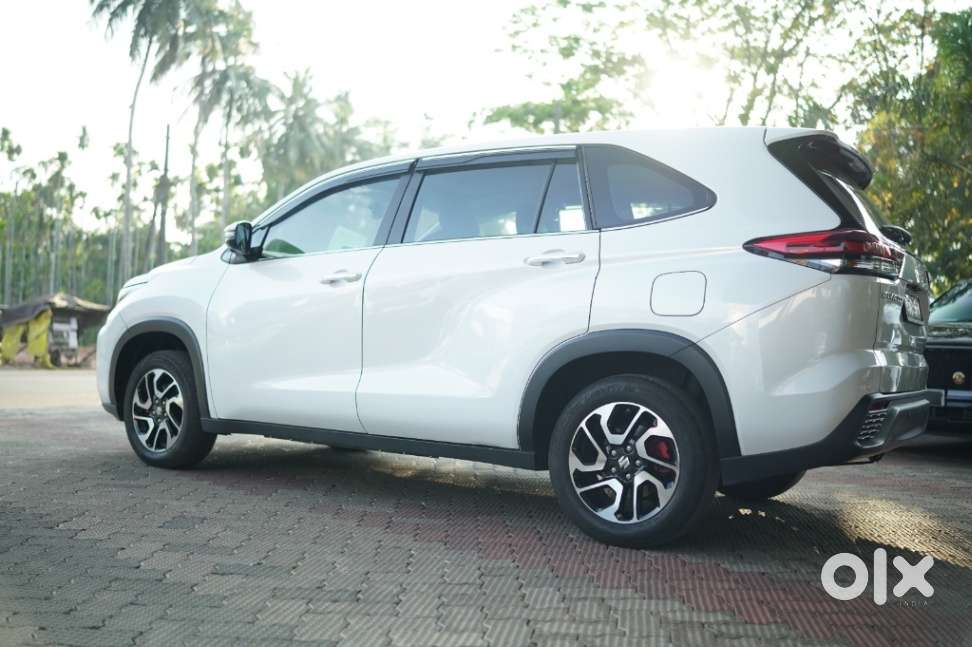 Maruti Suzuki Invicto Alpha Plus 7str, 2024, Electric