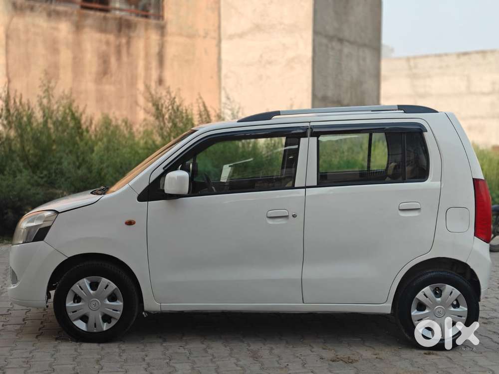 Maruti Suzuki Wagon R Vxi, 2012, Petrol
