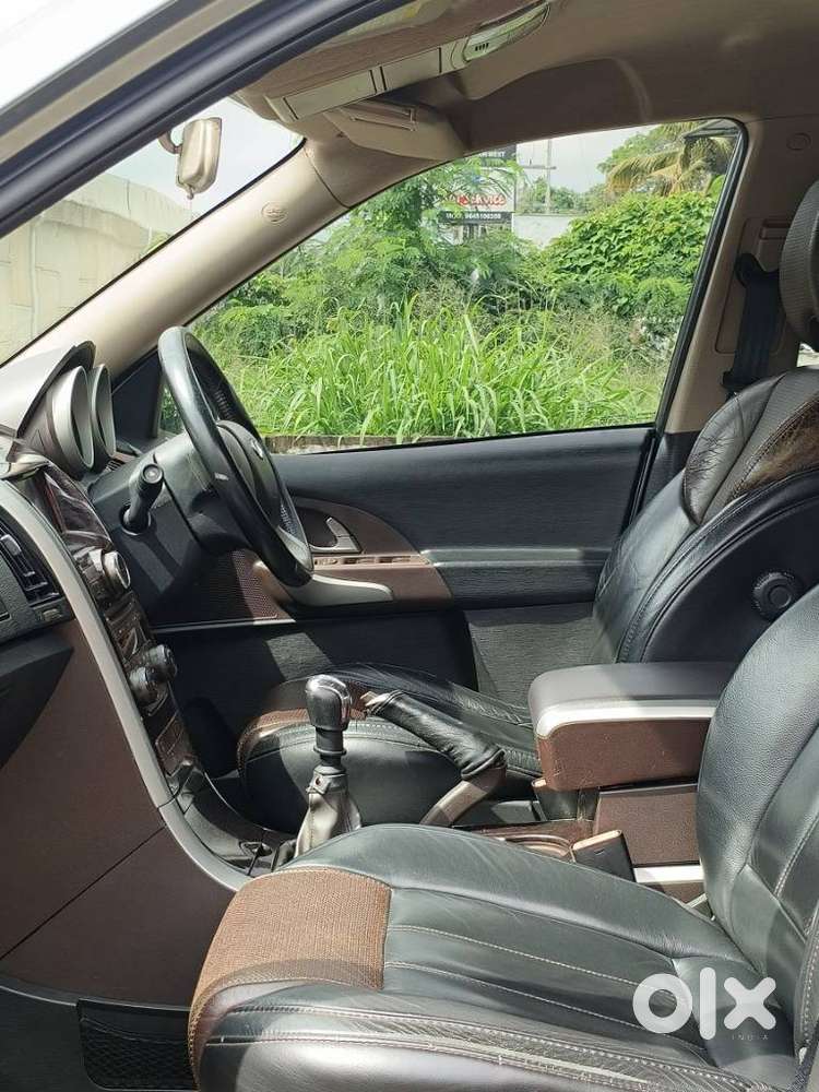 Mahindra Xuv500 W8 2wd, 2014, Petrol