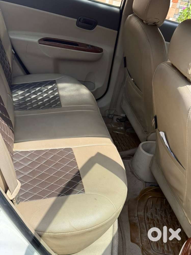 Hyundai Verna 2010