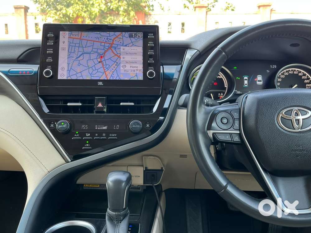 Toyota Camry Hybrid, 2024, Petrol