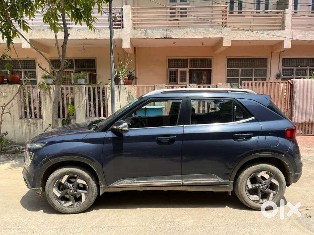Hyundai Venue 2019 Diesel Well Maintained
