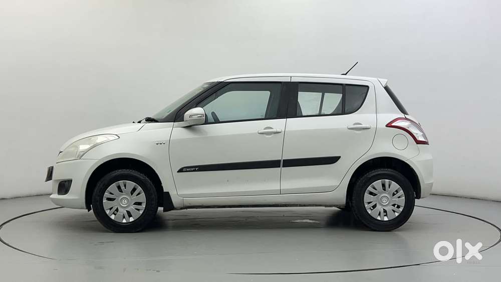 Maruti Suzuki Swift Vvt Vxi, 2014, Petrol