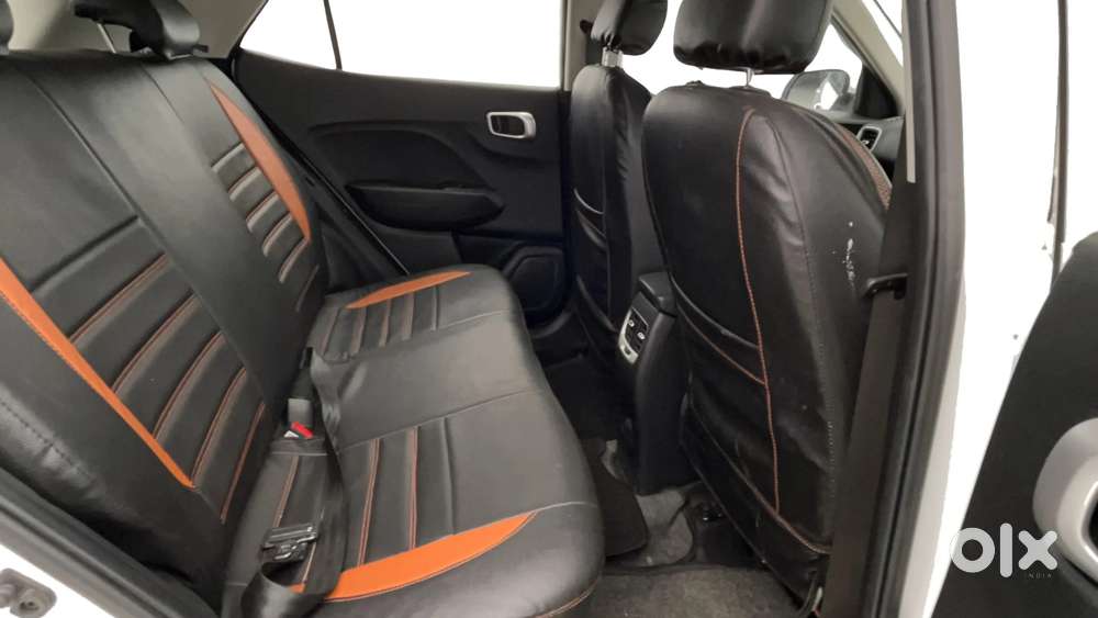 Hyundai Venue 1.2 S Plus, 2022, Petrol