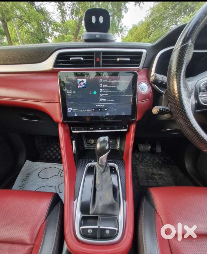 Mg Astor 1.5 Savvy Cvt S Red, 2022, Petrol