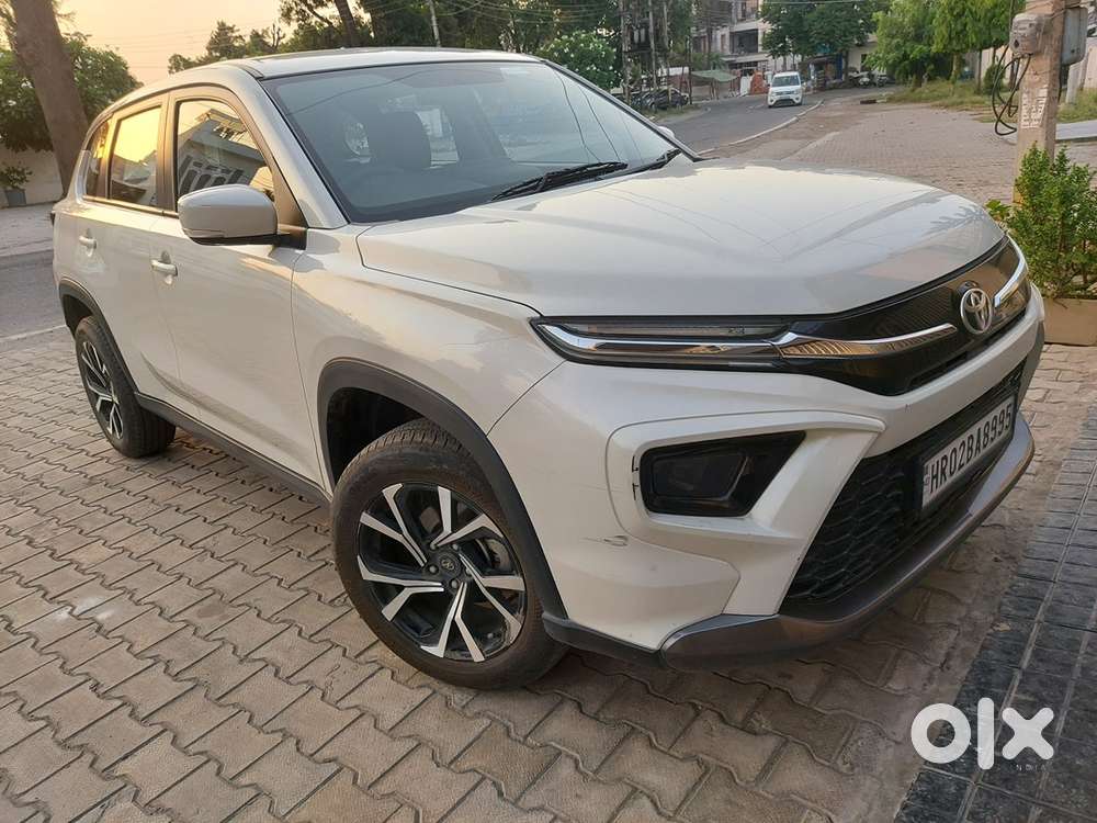 Toyota Urban Cruiser 2024 Manual E Edition