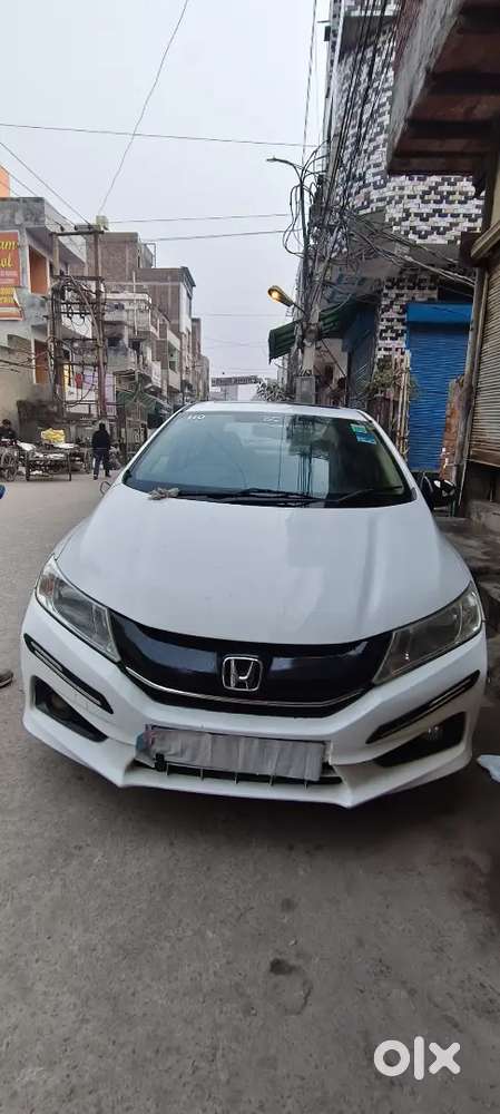 Honda City V At 2015