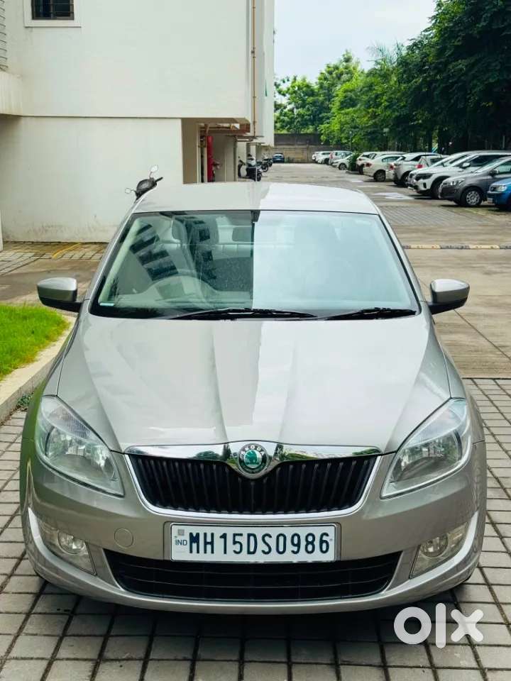 Skoda Rapid 1.6 Mpi At Ambition, 2013, Petrol