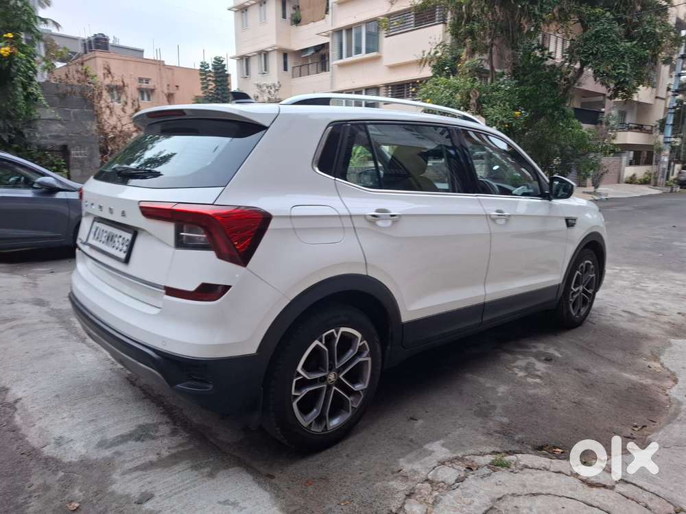Skoda Kushaq 1.0 Tsi Style At (6 Airbags), 2022, Petrol