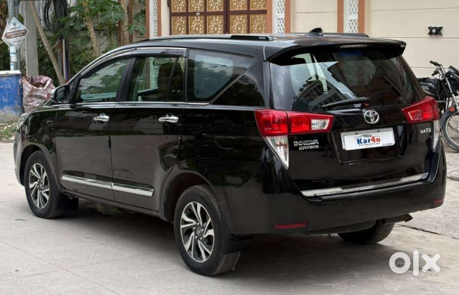 Toyota Innova Crysta [ ] 2.4 Zx At 7 Str, 2021, Diesel