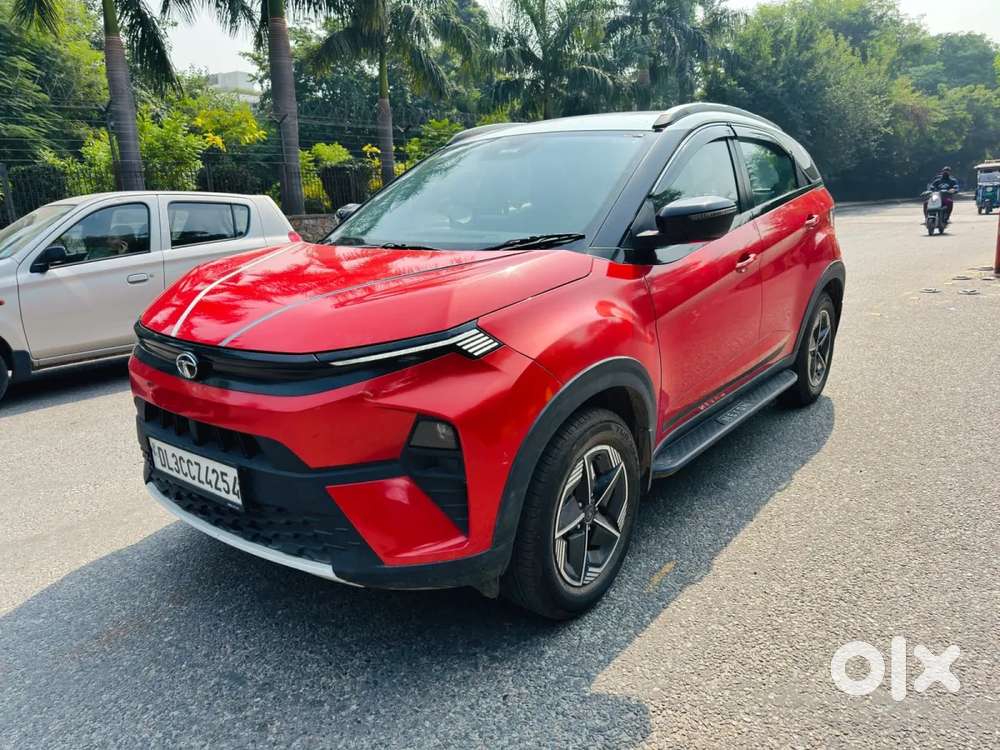 Tata Nexon, 2023, Petrol