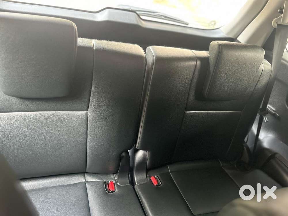 Toyota Fortuner [2021-ongoing] 2.7 2wd Petrol At, 2023, Petrol